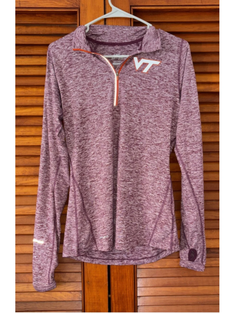 Virginia Tech Hokies Nike Dri-Fit 1/4 Zip Long Sleeve Adult Small